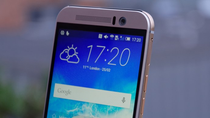 HTC One M9 im Test: Nach vorne gerichtete Stereolautsprecher sorgen dafür, dass das HTC One M9 so gut klingt, wie es aussieht